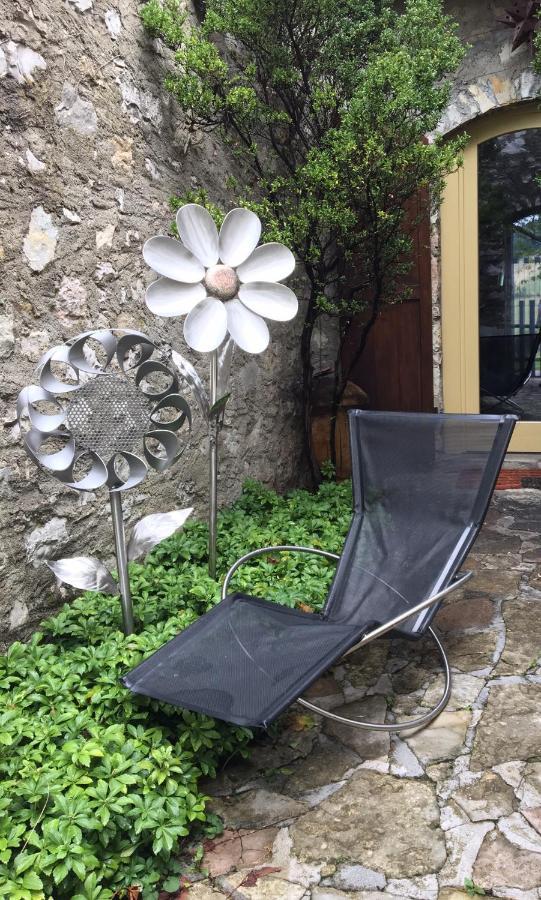 Mirabilia Bed & Breakfast Adrara San Rocco Exterior foto
